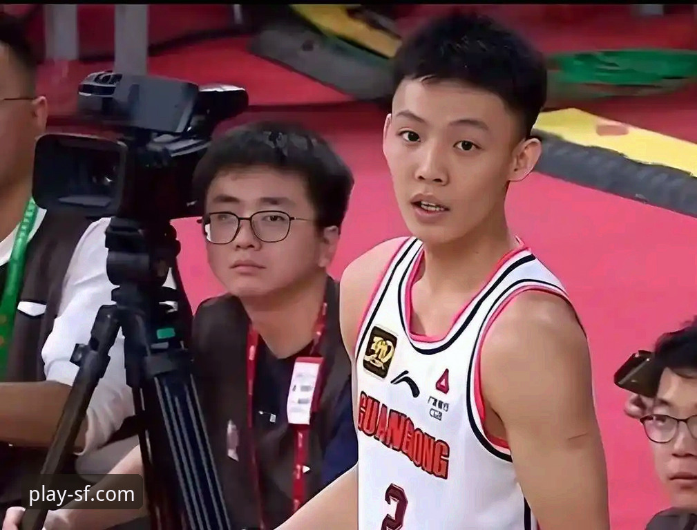 揭秘广东男篮逆转宁波背后：徐杰暴走内线却成软肋，这场比赛暗藏的冰火两重天